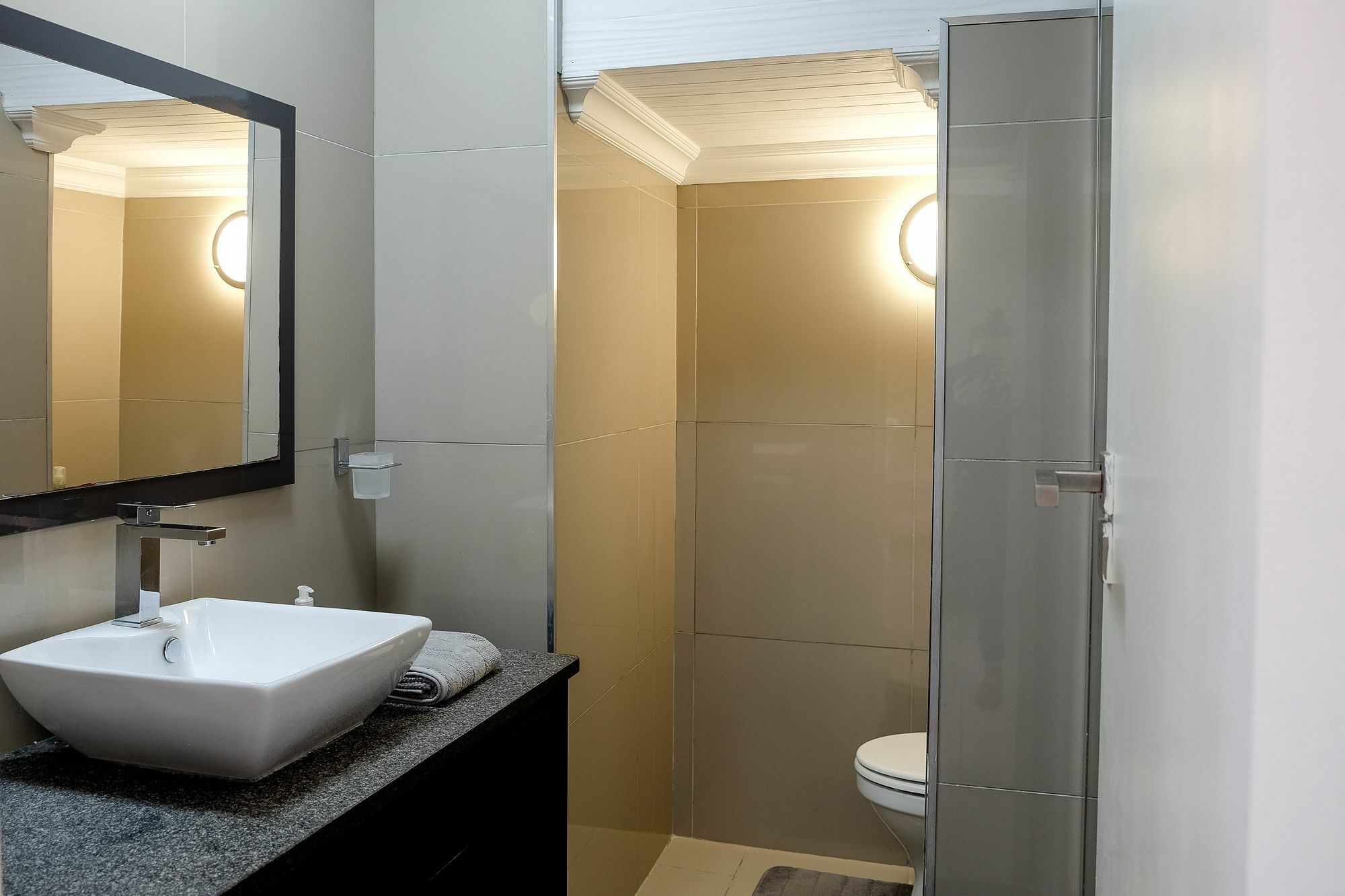 Gem Apartment